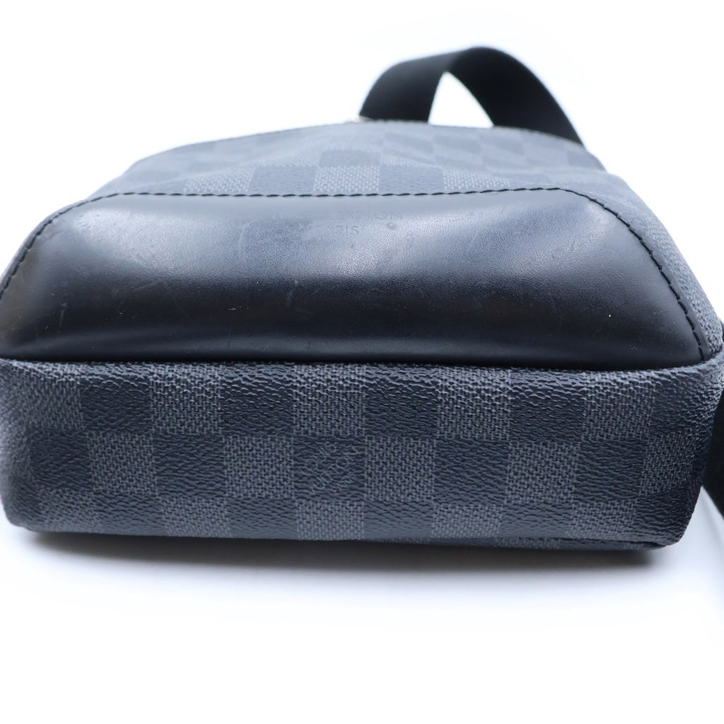 LOUIS VUITTON(ルイヴィトン) ダミエ グラフィット アヴェニュー スリングバッグ ボディバッグ ショルダーバッグ ブラック レザー×PVC N41719 シルバー金具 レディース