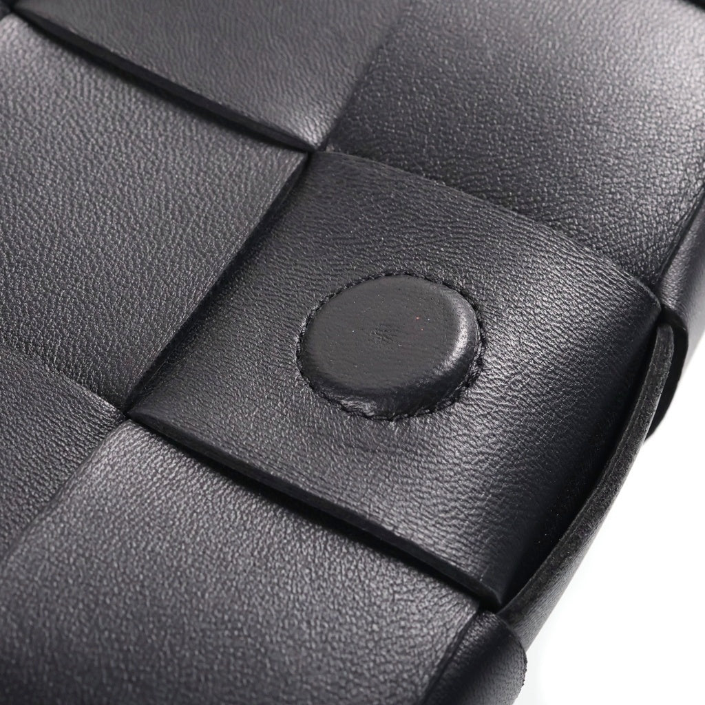 BOTTEGA VENETA(ボッテガヴェネタ) マキシイントレチャート ショルダーバッグ ブラック レザー レディース