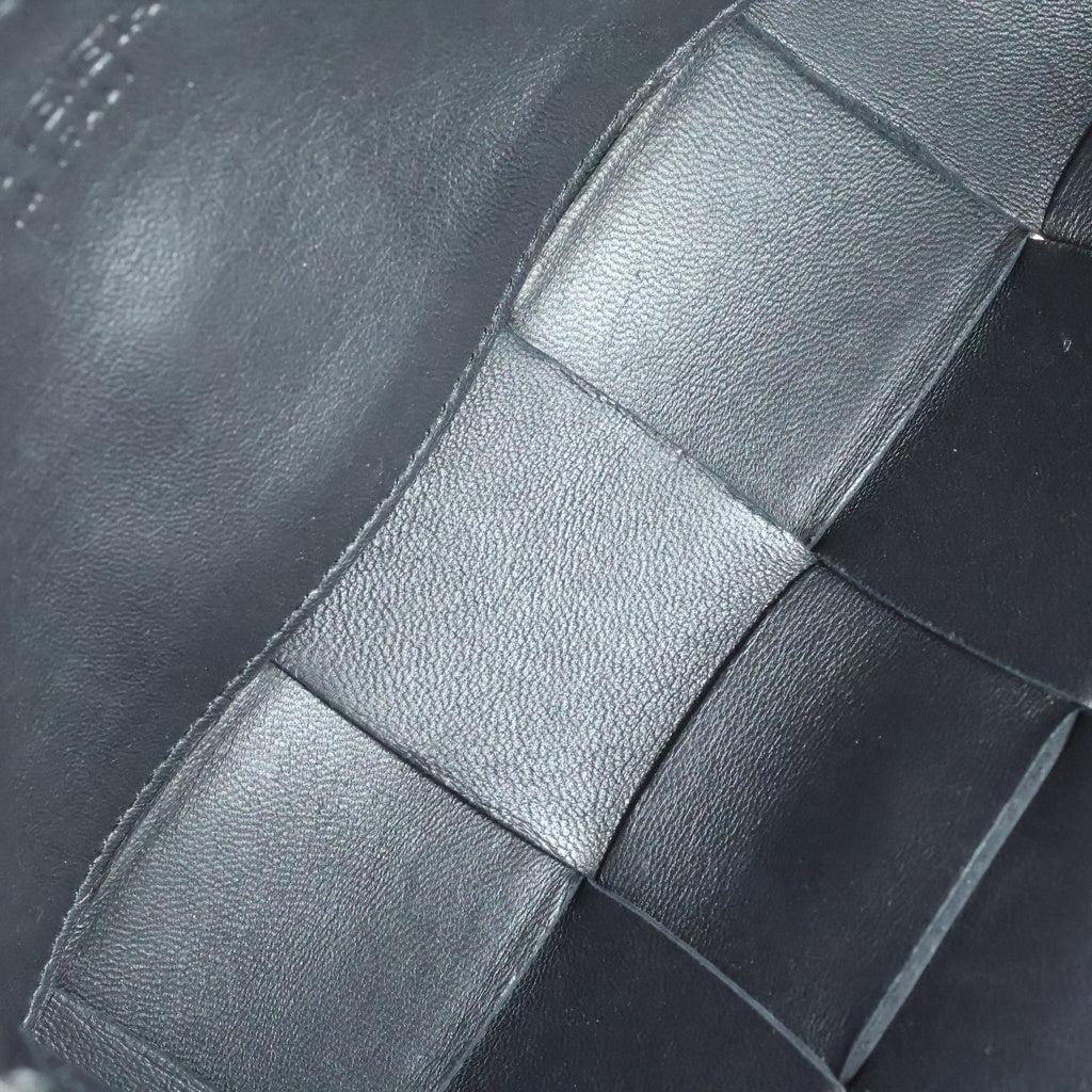 BOTTEGA VENETA(ボッテガヴェネタ) マキシイントレチャート ショルダーバッグ ブラック レザー レディース