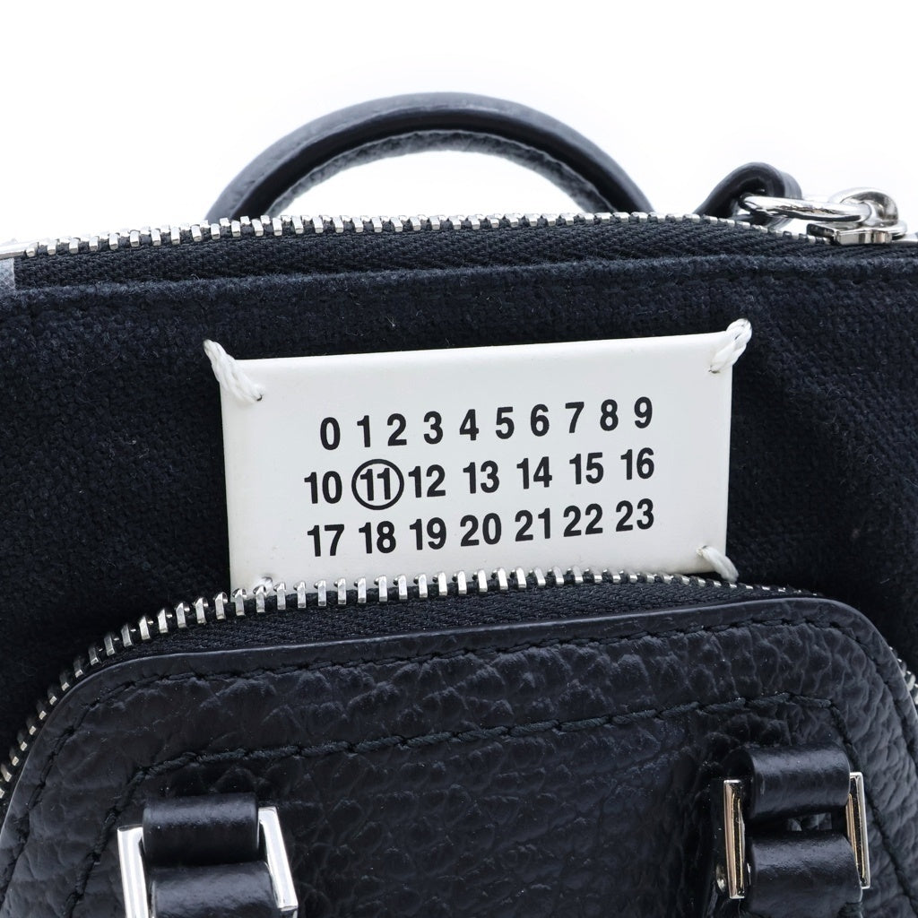 Maison Margiela(メゾンマルジェラ) 5AC ベビー ショルダーバッグ チェーンバッグ ブラック カーフレザー SB3WG0025 シルバー金具 レディース