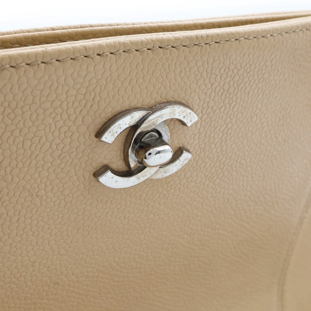 CHANEL(シャネル) ココマーク チェーントートバッグ ハンドバッグ ベージュ キャビスキン 6番台 シルバー金具 レディース