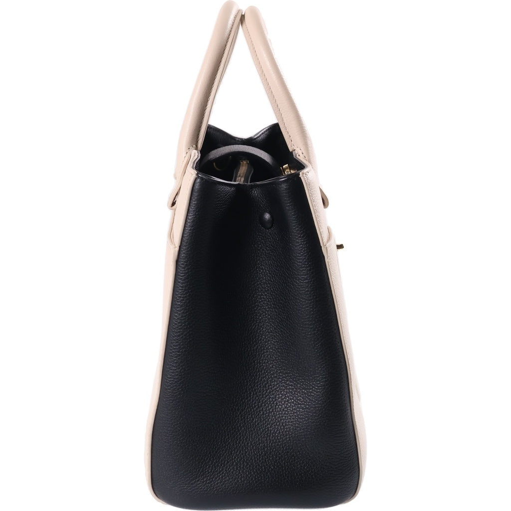 CHANEL(シャネル) ネオエグゼクティブ トートバッグ 2WAYハンドバッグ ショルダーバッグ ベージュ×ブラック レザー 23番台 A69930 ゴールド金具 レディース
