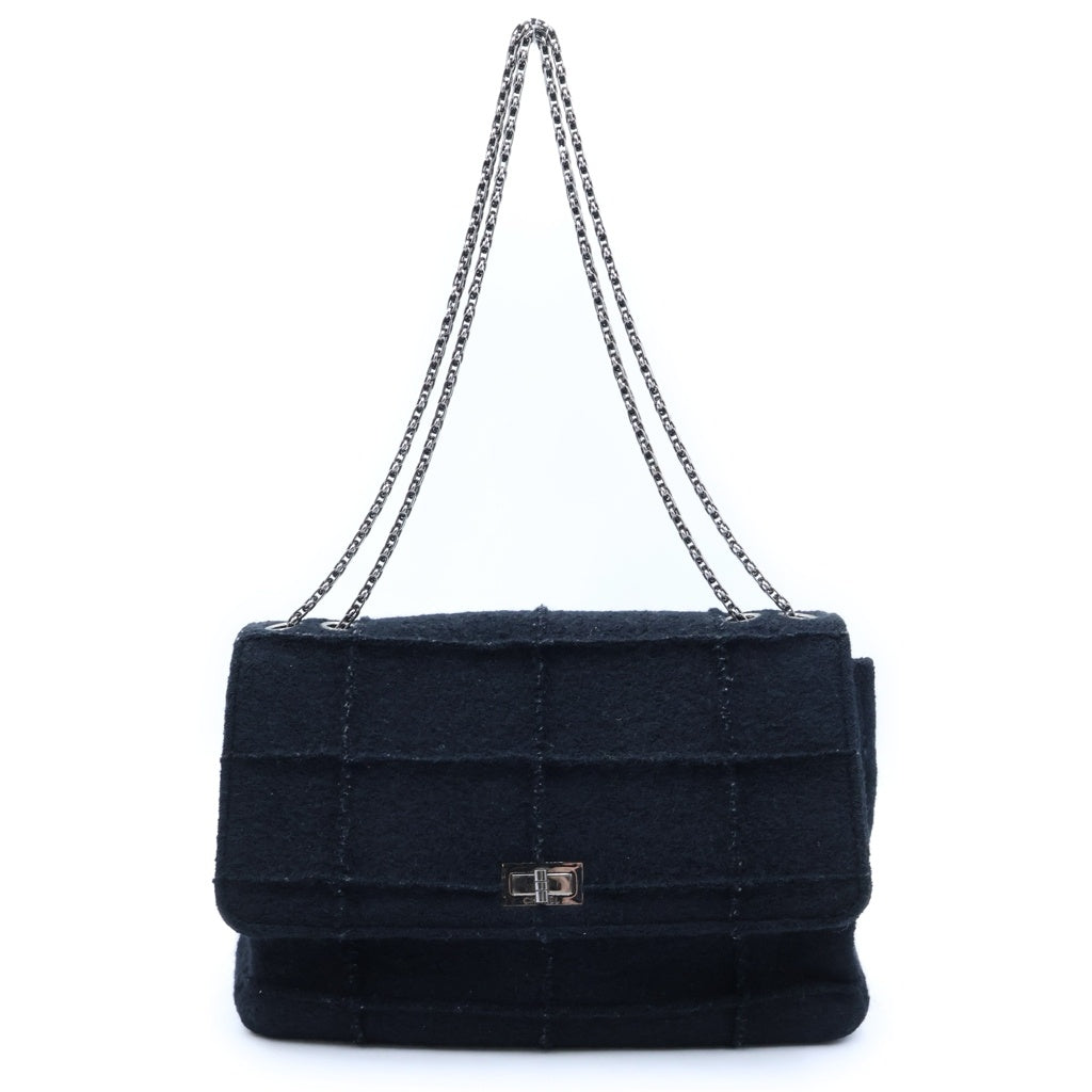 CHANEL(シャネル) 2.55 チェーンショルダーバッグ ブラック フェルト 58番台 ガンメタ金具 レディース