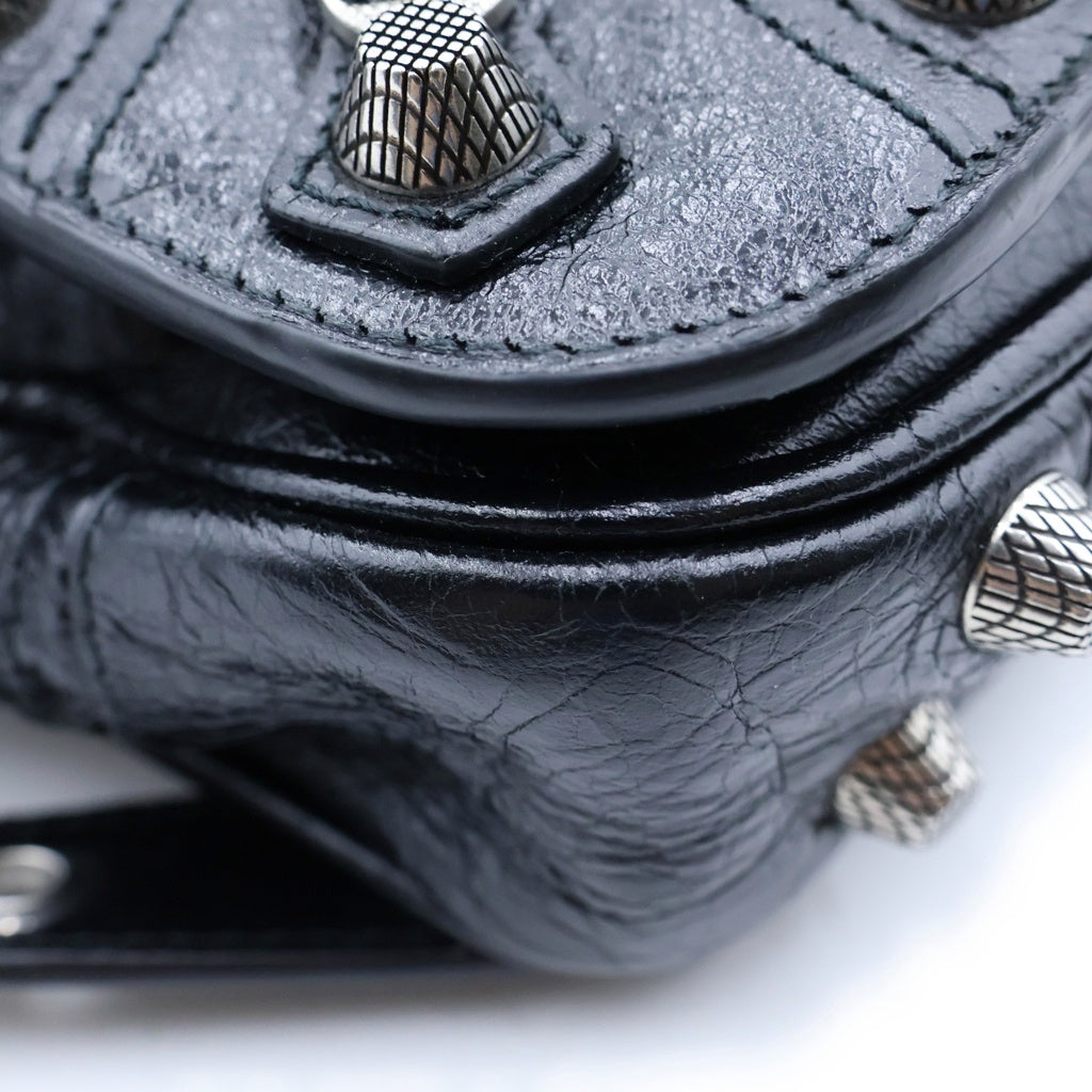BALENCIAGA(バレンシアガ) LE CAGOLE XS フラップショルダーバッグ ブラック719082
