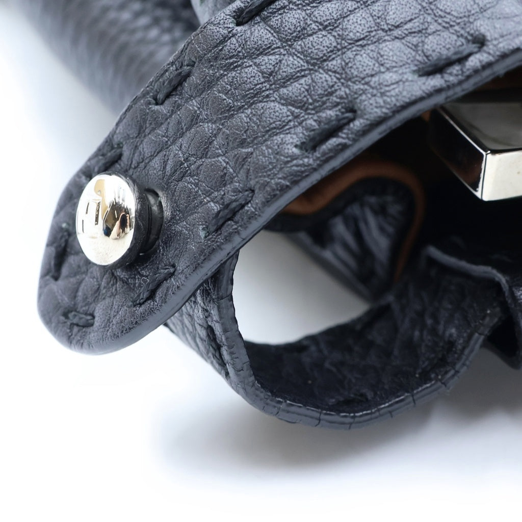 FENDI(フェンディ) ピーカブー セレリア ミディアム レギュラー 2WAYハンドバッグ ショルダーバッグ ブラック レザー 8BN290 シルバー金具 レディース
