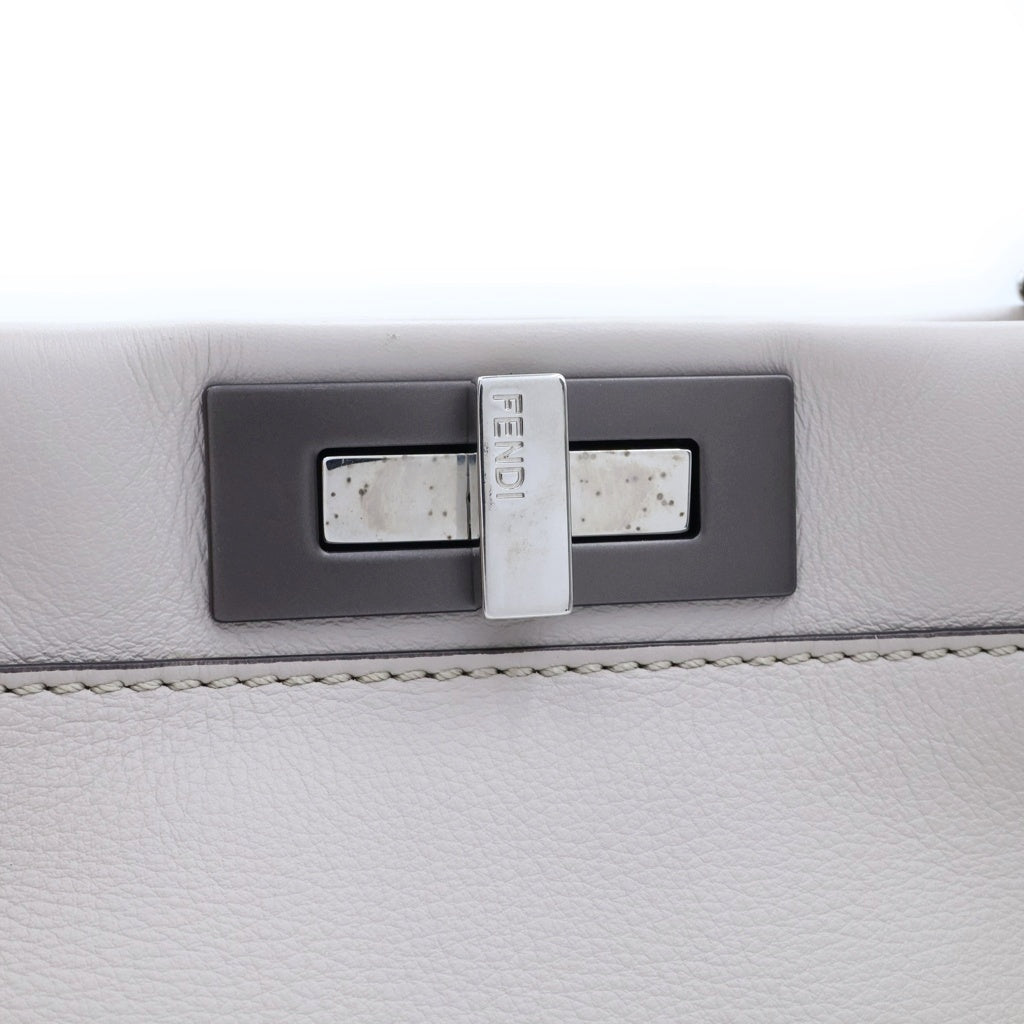 FENDI(フェンディ) ピーカブー セレリア ミディアム ハンドバッグ ローズピンク レザー 8BN290 シルバー金具 レディース