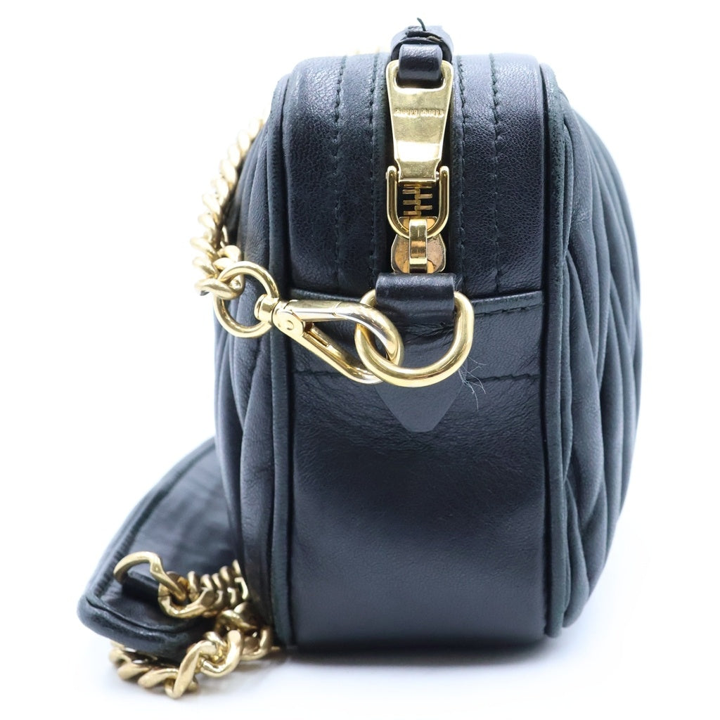 miumiu(ミュウミュウ) マテラッセ チェーンショルダーバッグ ミニバッグ ブラック ナッパレザー ゴールド金具 レディース