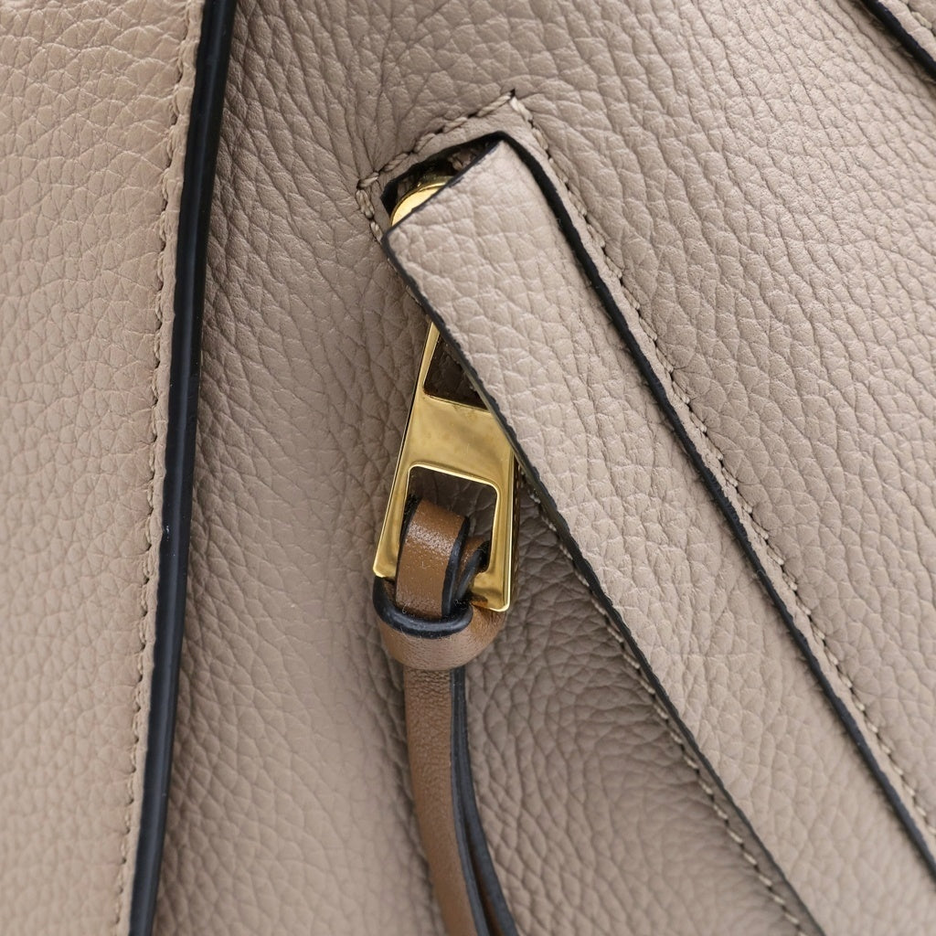 LOEWE(ロエベ) ハンモック スモール ハンドバッグ 2wayショルダー アナグラム レザー ブラウン/グレージュ レディース