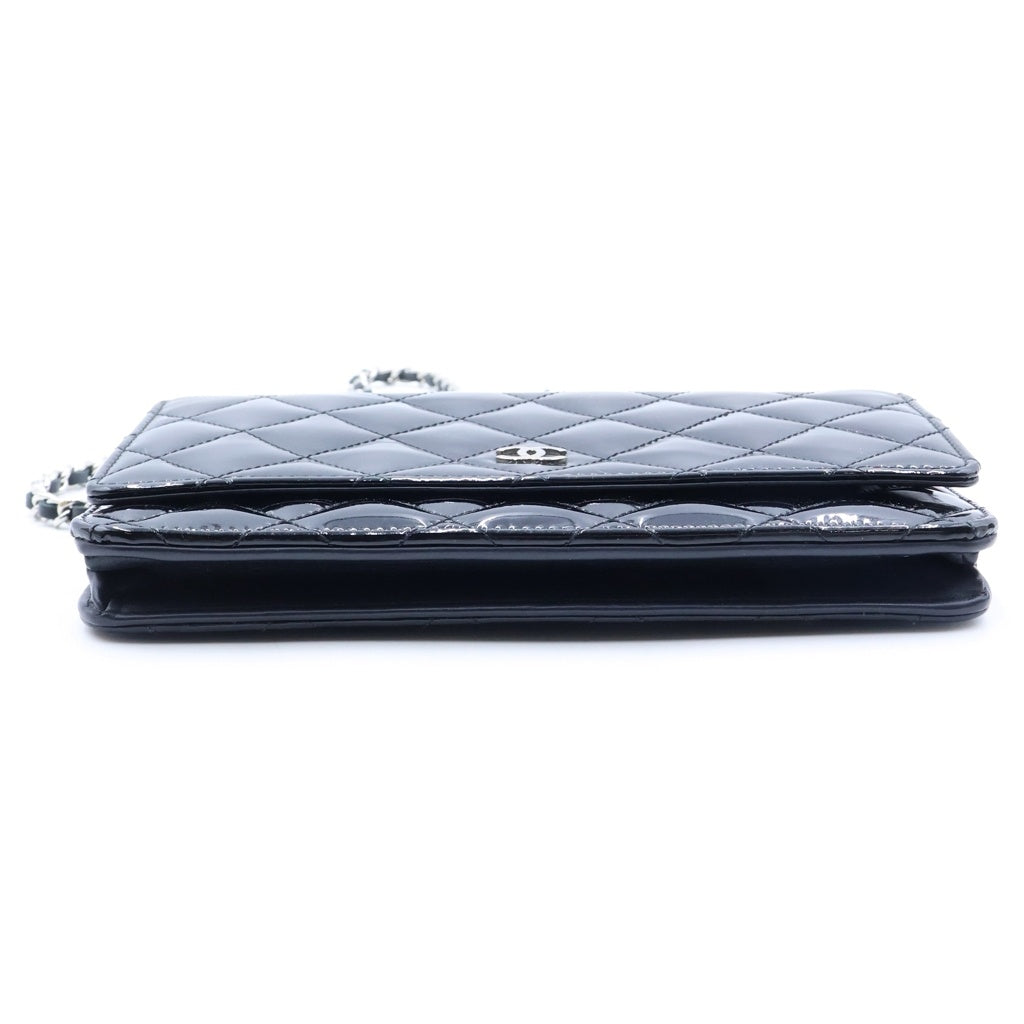 CHANEL(シャネル) マトラッセ チェーンウォレット ショルダーバッグ ブラック パテントレザー 18番台 A33814 シルバー金具 レディース