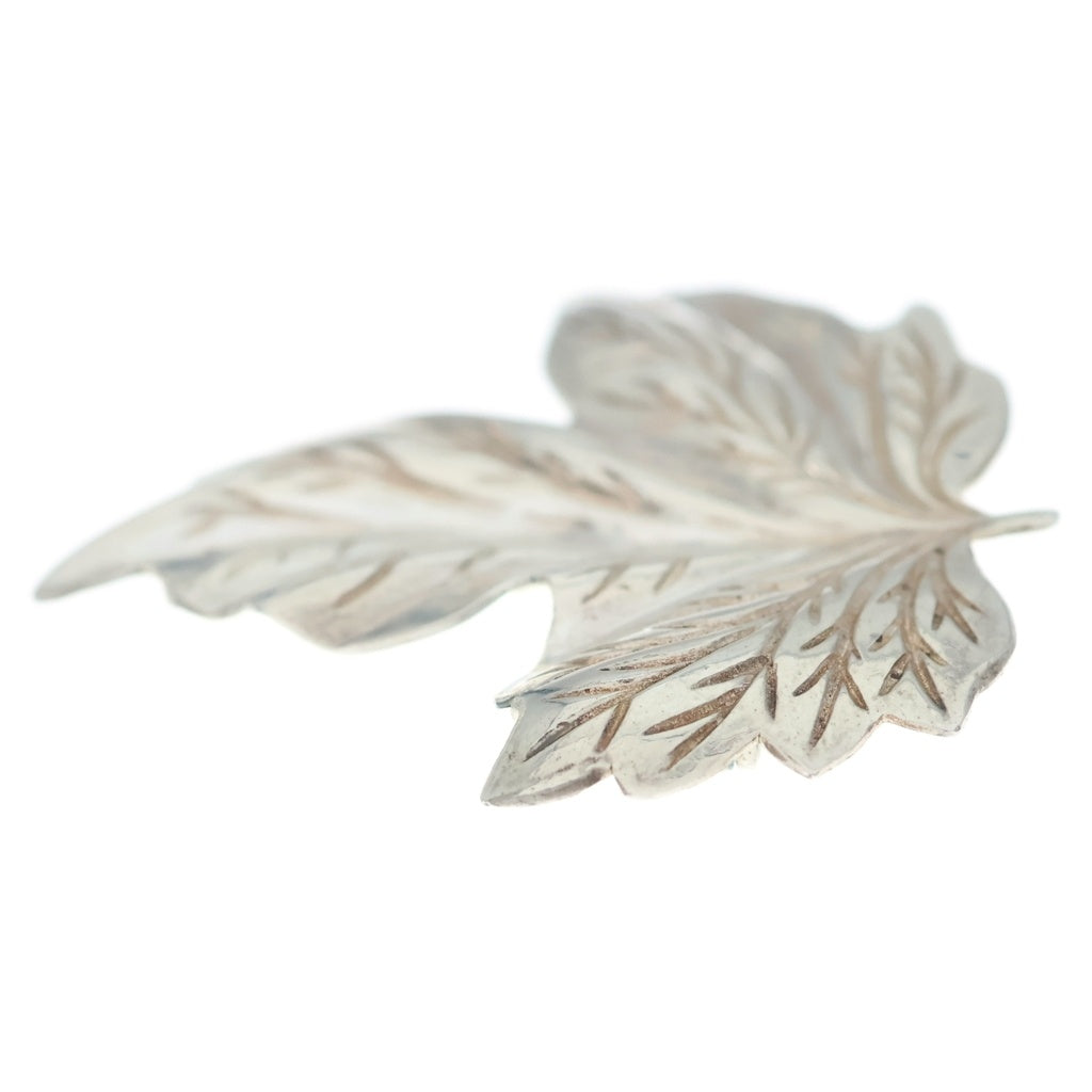 TIFFANY & Co.(ティファニー) リーフ ブローチ ピンバッジ シルバー 925