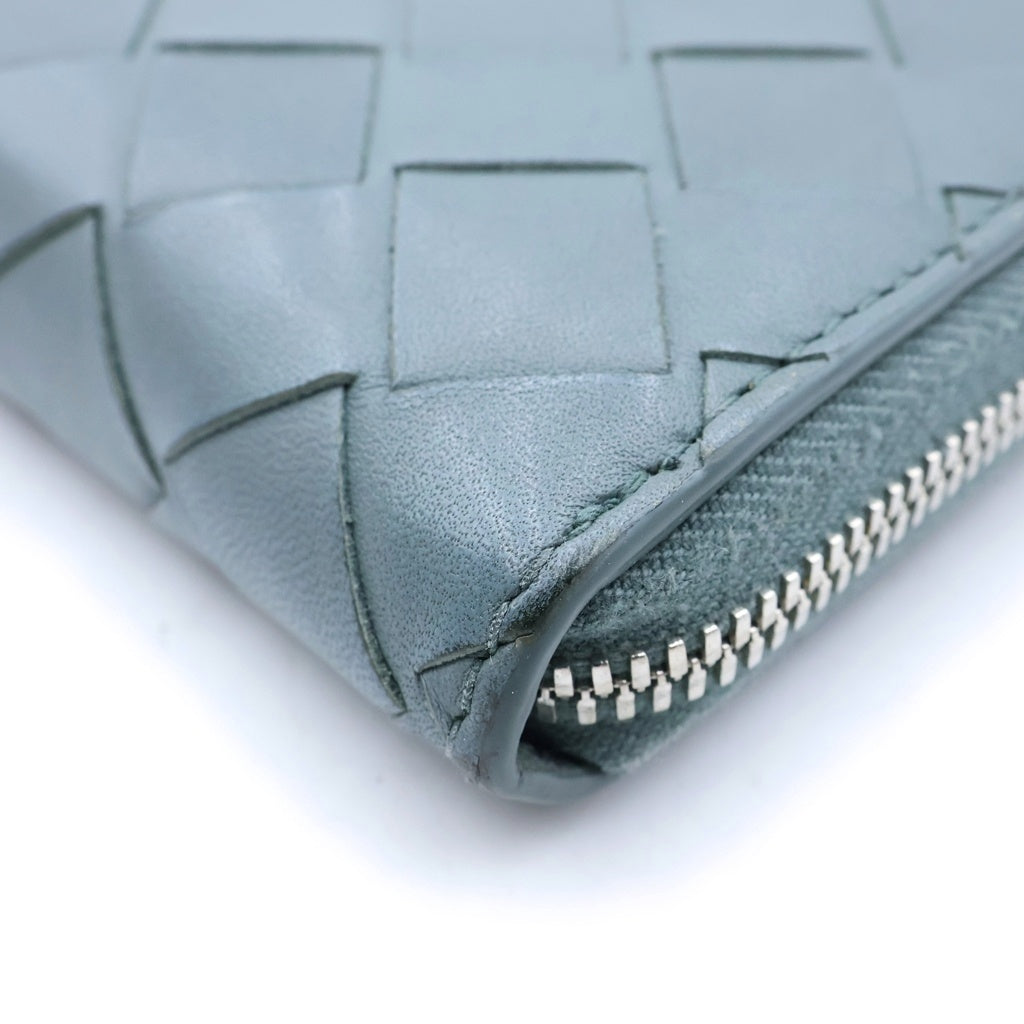 BOTTEGA VENETA(ボッテガヴェネタ) イントレチャート ラウンドジップ 長財布 レザー グレーグリーン レディース