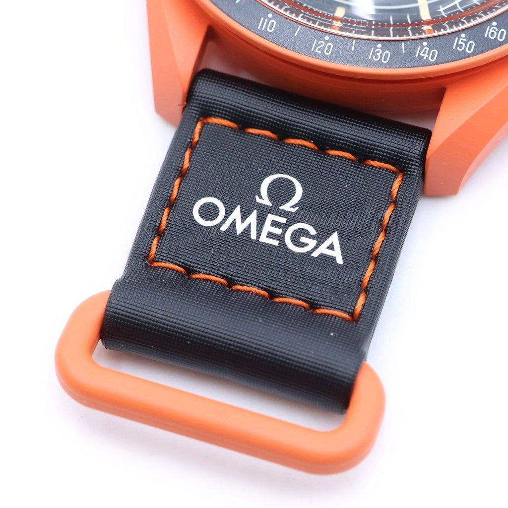 SWATCH(スウォッチ) ×オメガ MISSION ON EARTH-LAVA ミッションオンアース ラバ バイオセラミック 黒文字盤 QZ クオーツ ブラック/オレンジ SO33O100