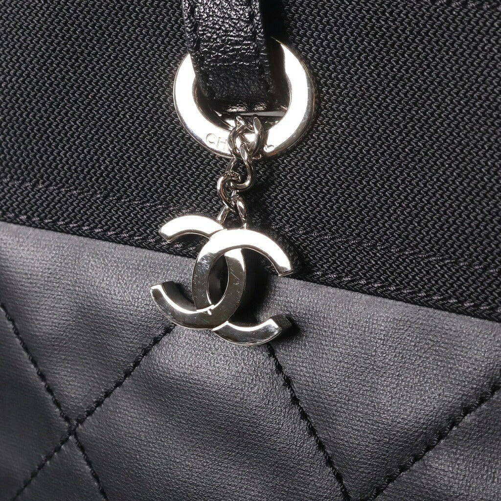 CHANEL(シャネル) パリビアリッツ MM ハンドバッグ トートバッグ ブラック レザー コーティングキャンバス 17番台 A34209 シルバー金具