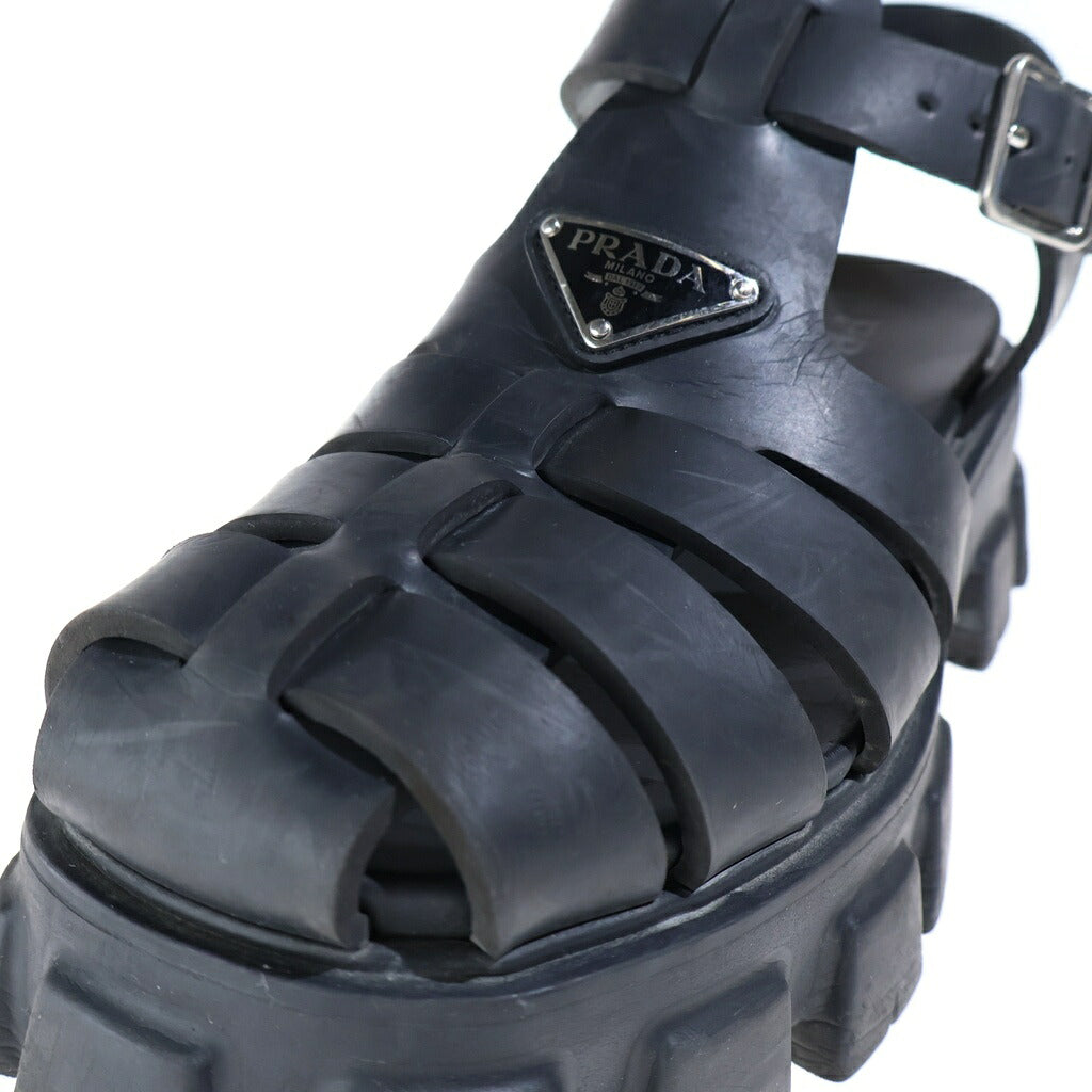 PRADA(プラダ) モノリス サンダル トライアングルロゴ ラバー ブラック 2X3083