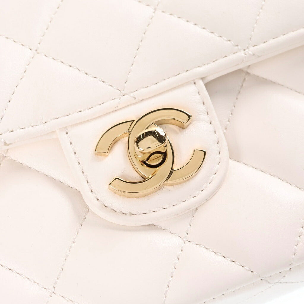 CHANEL(シャネル) マトラッセ 25 ミニ SフラップWチェーンショルダーバッグ ホワイト ラムスキン プレートシリアル ゴールド金具