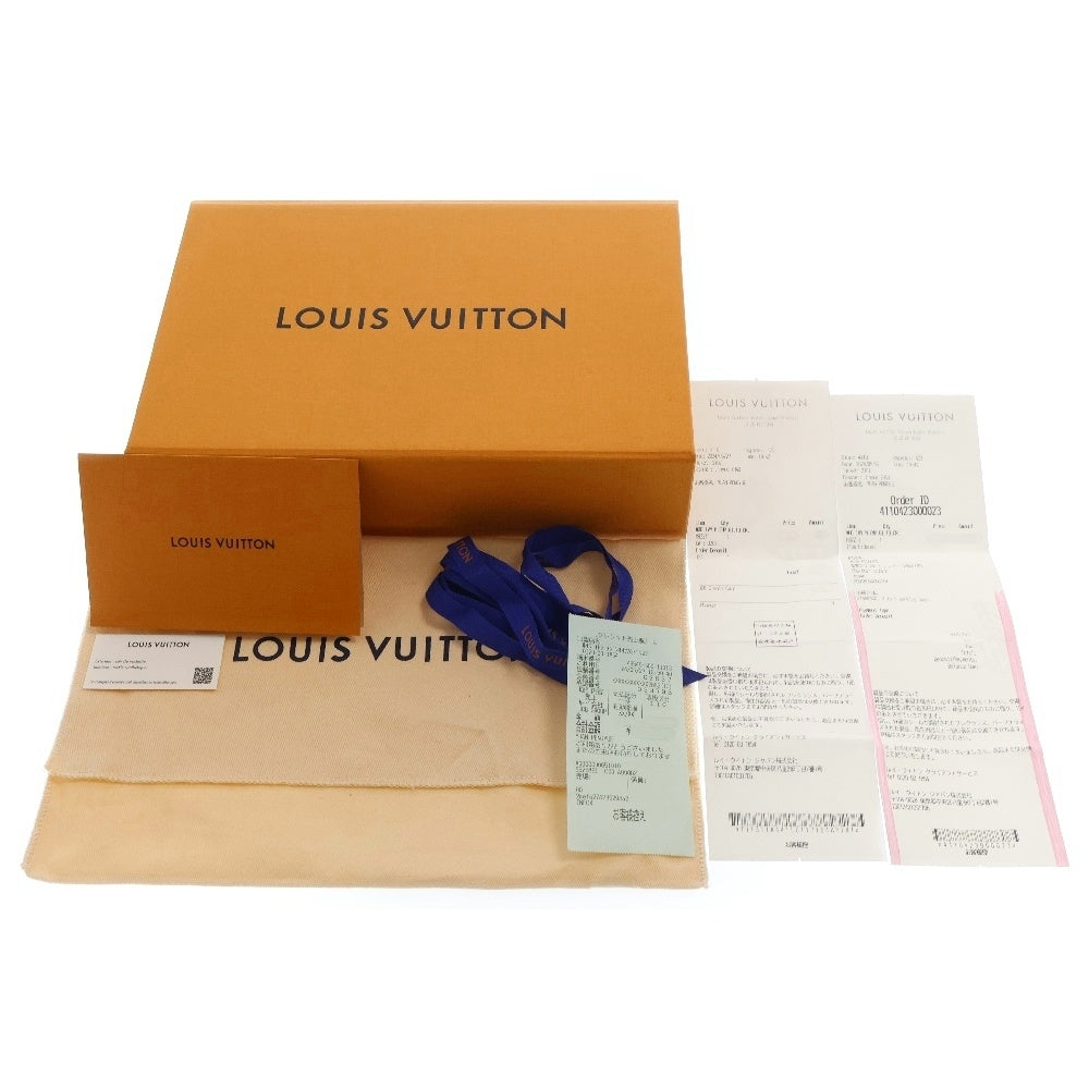 LOUIS VUITTON(ルイヴィトン) モノグラムアンプラント ウォレットオンチェーン アイビー クレーム