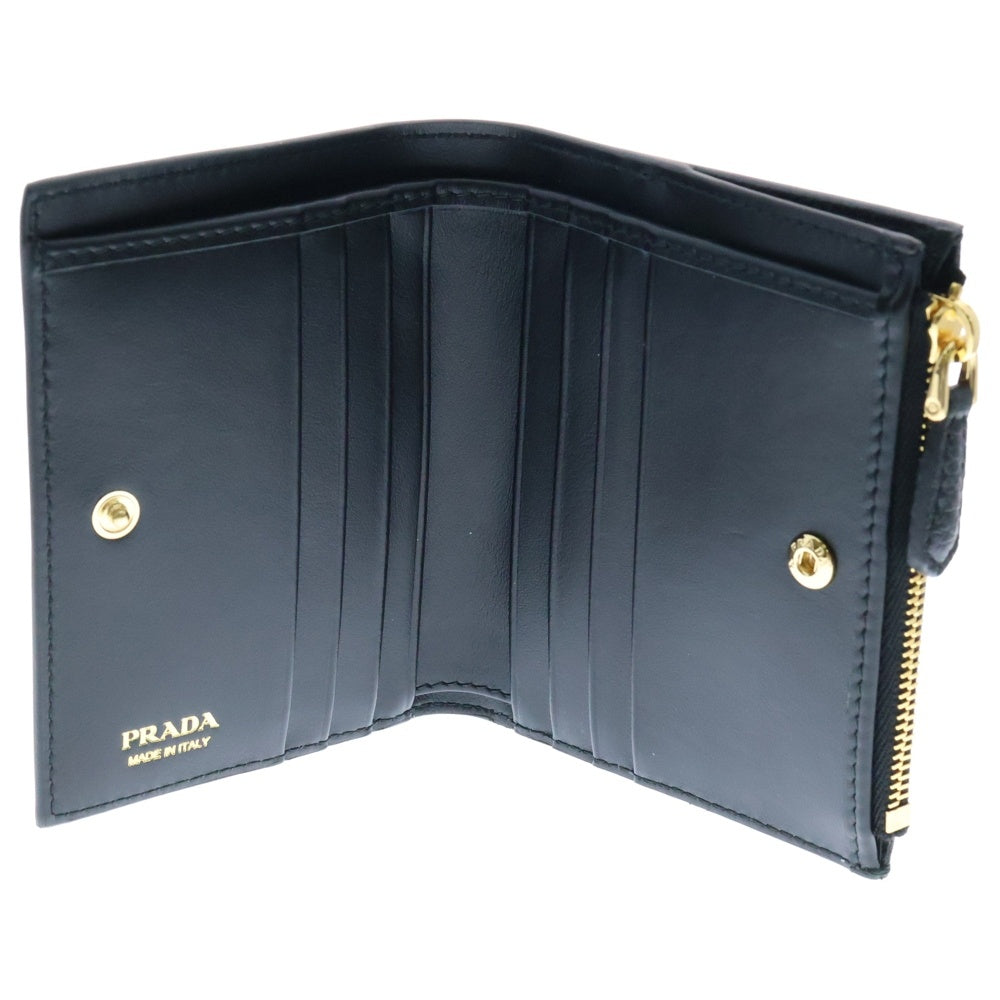 PRADA(プラダ) ヴィッテロダイノ 二つ折り財布 コンパクトウォレット トライアングルロゴプレート ゴールド金具 ブラック レザー 2ML049