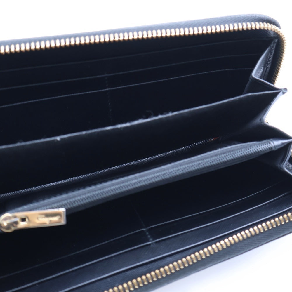 Salvatore Ferragamo(サルヴァトーレ フェラガモ) ラウンドジップレザー長財布 ブラック 〇