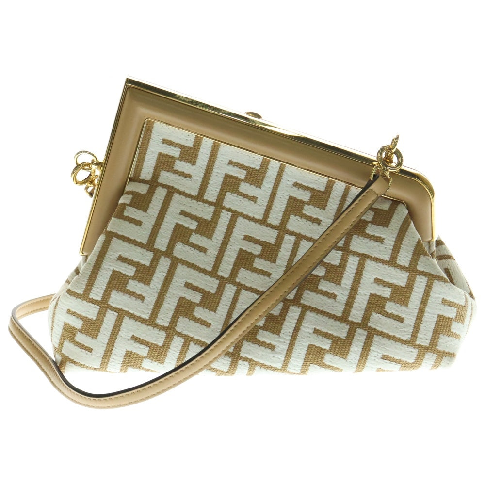 FENDI(フェンディ) ファースト スモール ズッカ柄 キャンバス レザー 2WAY クラッチ ショルダーバッグ ゴールド金具 ベージュ 8BP129