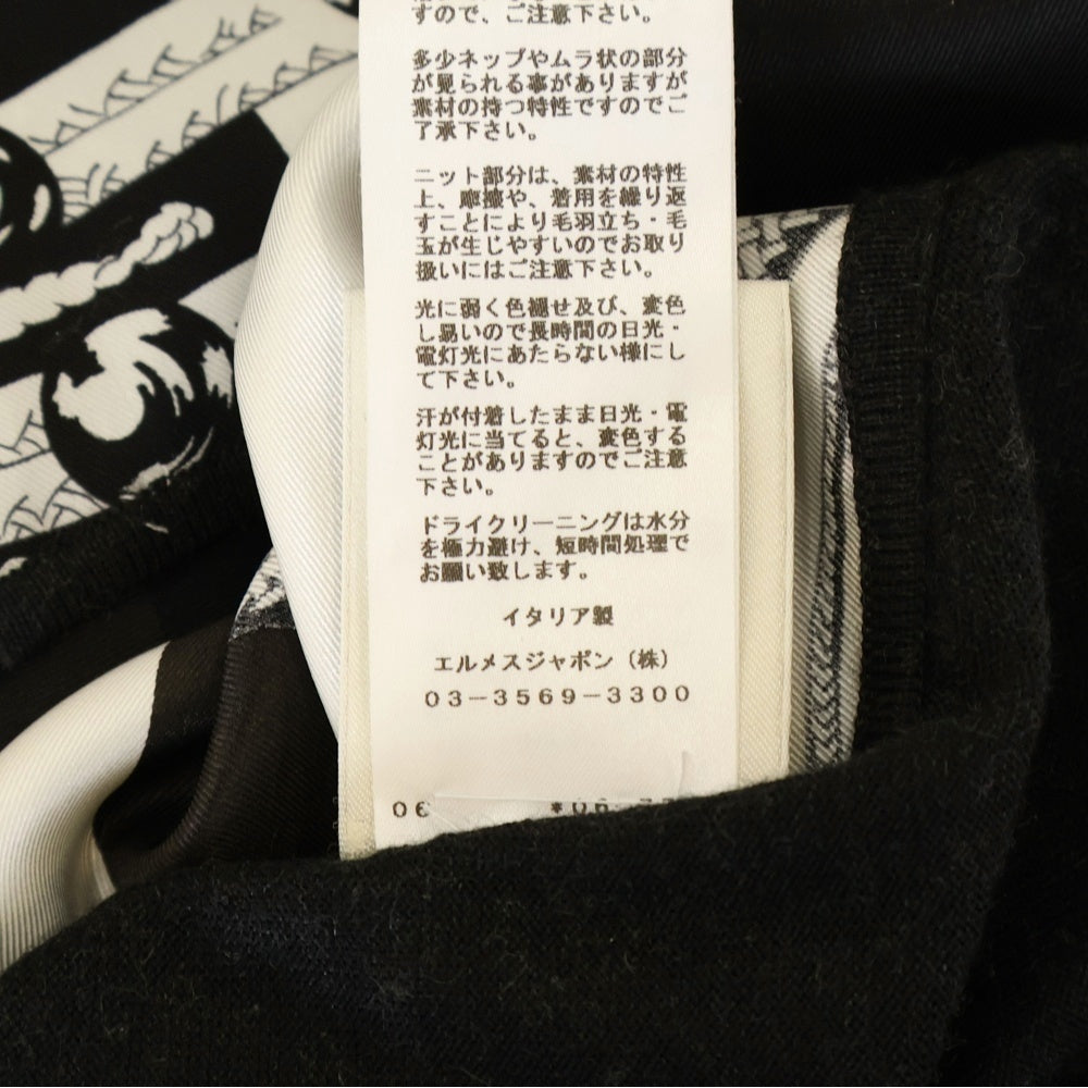 HERMES(エルメス) ツイルレーヌ ナポレオンジャケット柄 シルクスカーフ切り替え Vネック カシミヤニット トップス カットソー ブラック/ホワイト レディース