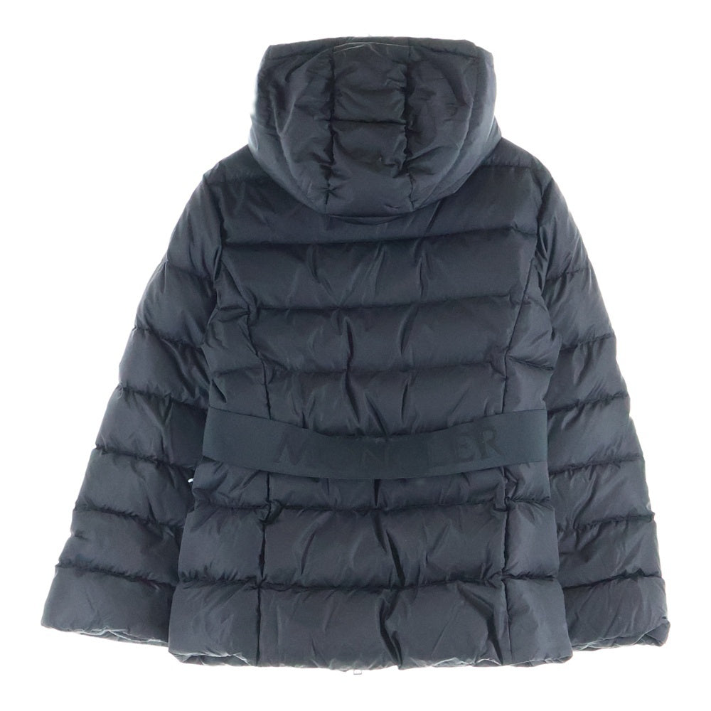 MONCLER(モンクレール) DERA GIUBBOTTO デラ ロゴワッペン付フーデッドダウンジャケット ブラック H20931A00116 レディース