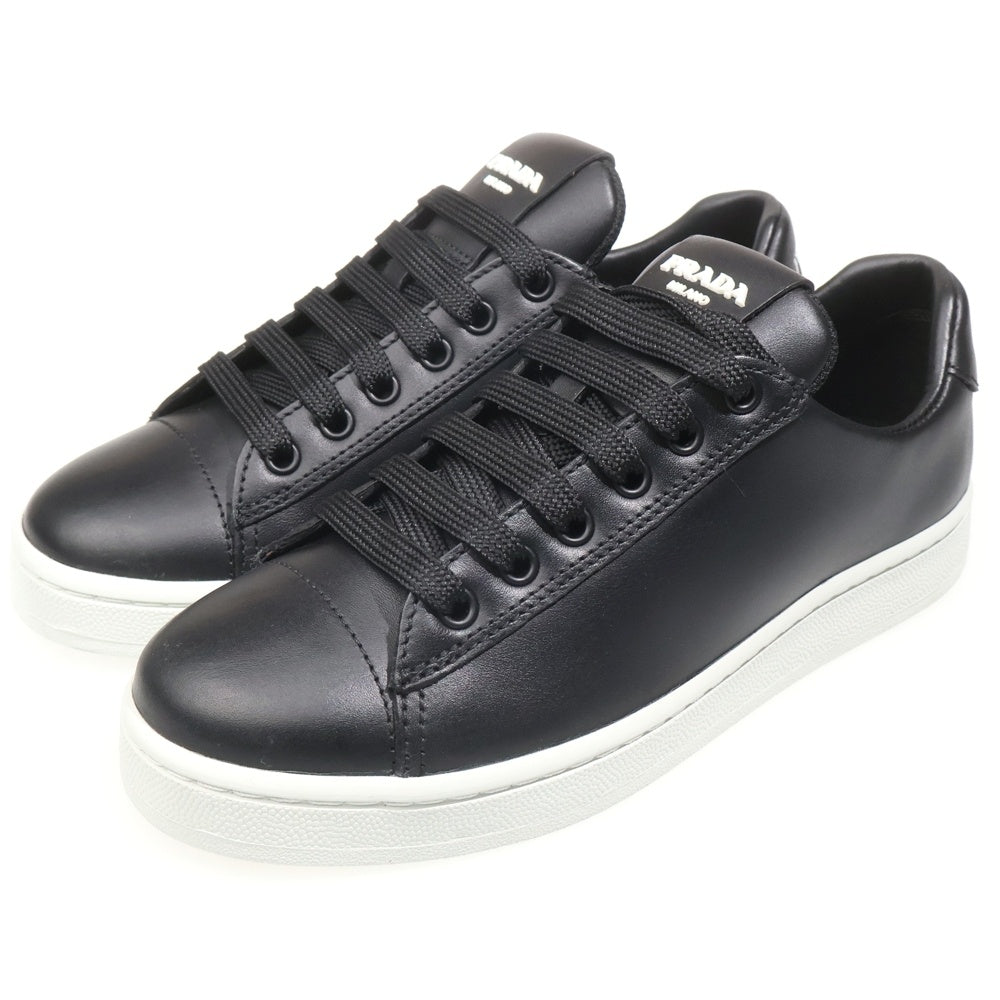 PRADA(プラダ) カーフレザー ローカット ロゴ スニーカー ブラック レディース 2EG400