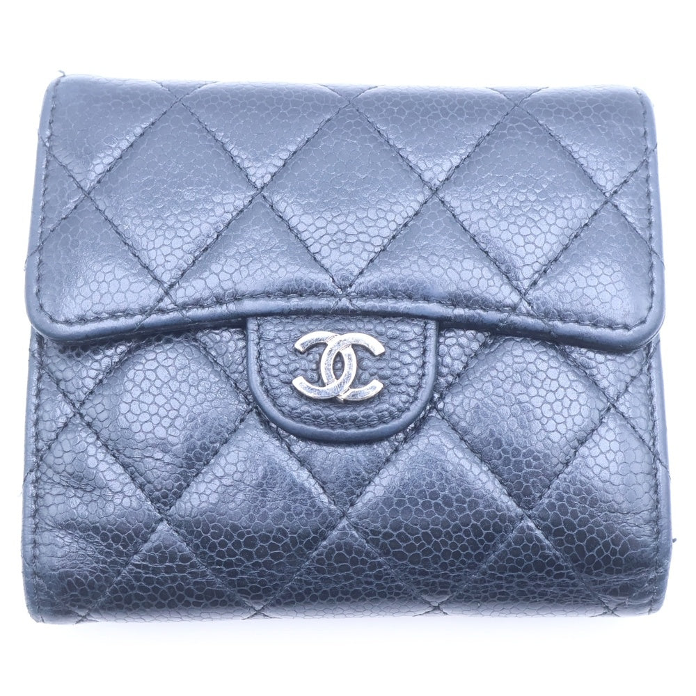 CHANEL(シャネル) マトラッセ 三つ折り財布 コンパクトウォレット キャビアスキン シルバー金具 ブラック レディース