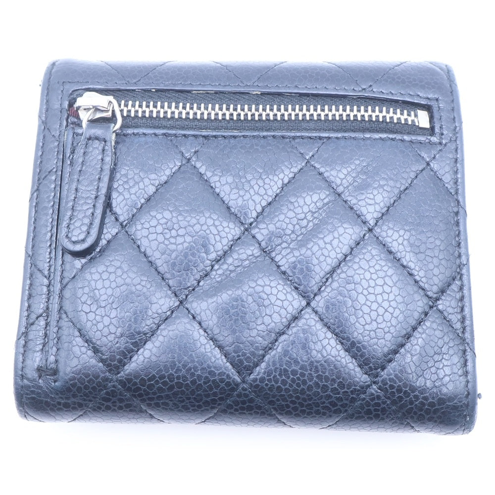CHANEL(シャネル) マトラッセ 三つ折り財布 コンパクトウォレット キャビアスキン シルバー金具 ブラック レディース