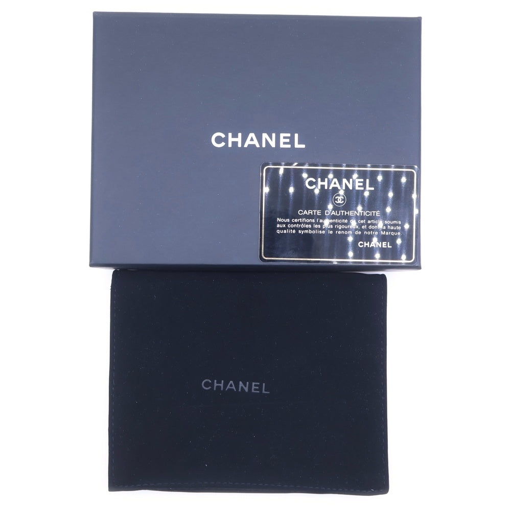 CHANEL(シャネル) マトラッセ 三つ折り財布 コンパクトウォレット キャビアスキン シルバー金具 ブラック レディース