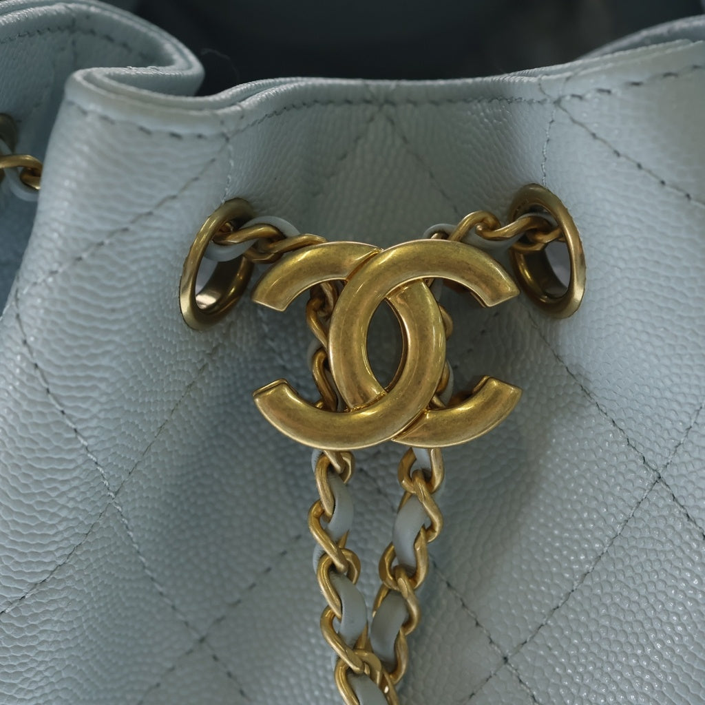CHANEL(シャネル) シャネル25 スモール ワンショルダーバッグ チェーンバッグ ライトブルー キャビアスキン AS5293 ゴールド金具 レディース