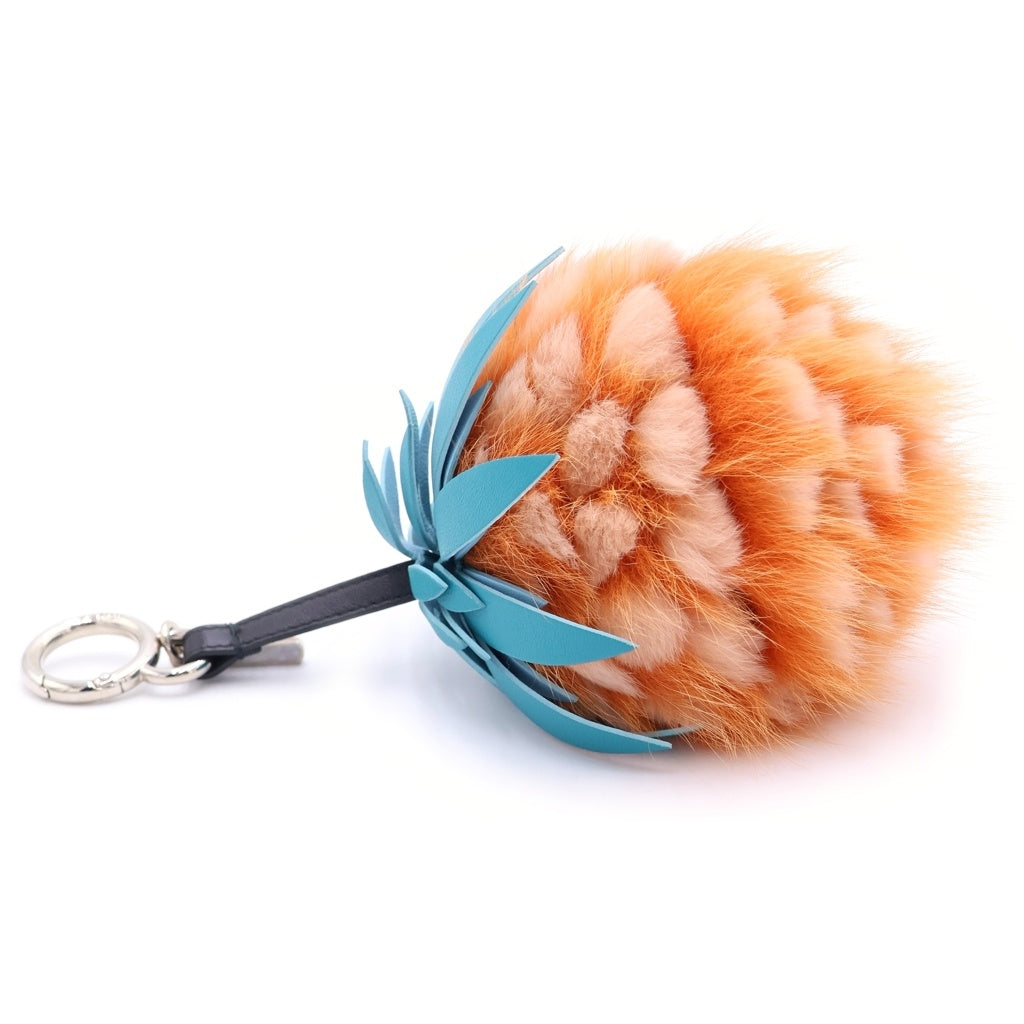 FENDI(フェンディ) フルーツ パイナップルチャーム バッグチャーム キーホルダー オレンジ ファー シルバー金具 レディース