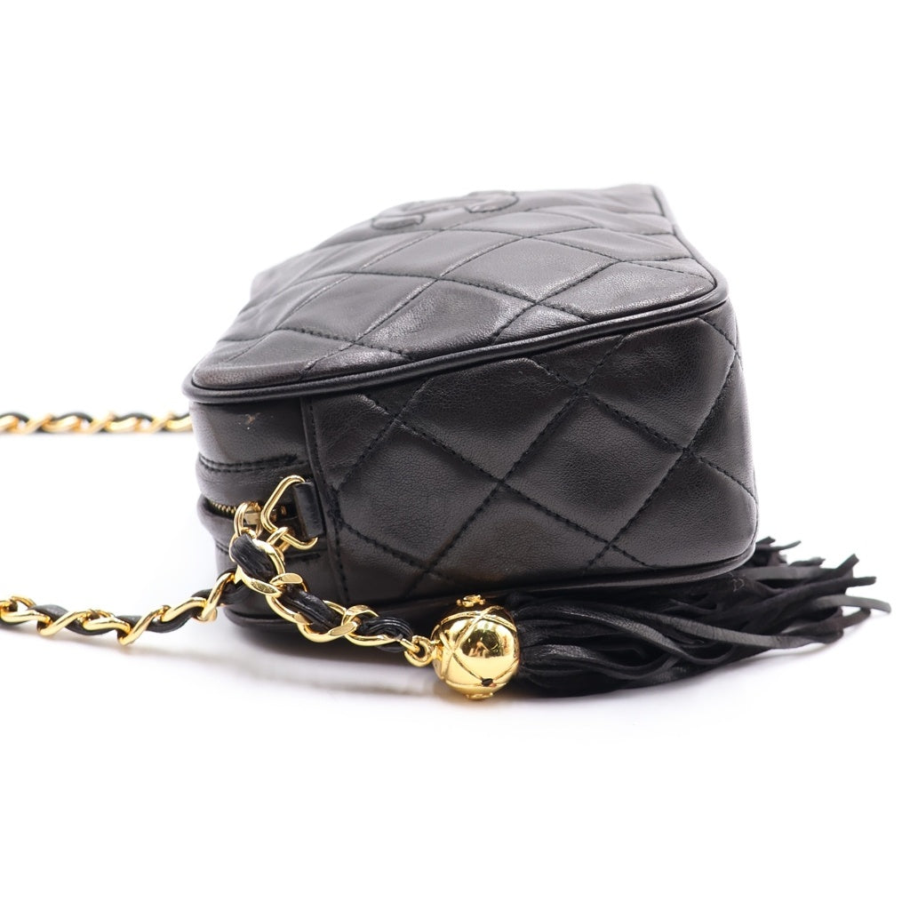 CHANEL(シャネル) マトラッセ ココマーク タッセル フリンジ ラムスキン ゴールド金具 ミニ チェーンショルダーバッグ ブラック レディース