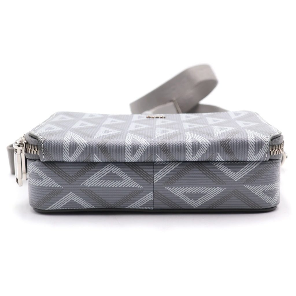 Christian Dior(クリスチャンディオール) CDダイヤモンド ショルダーバッグ グレー レザー 2ESBC119DCO シルバー金具 レディース