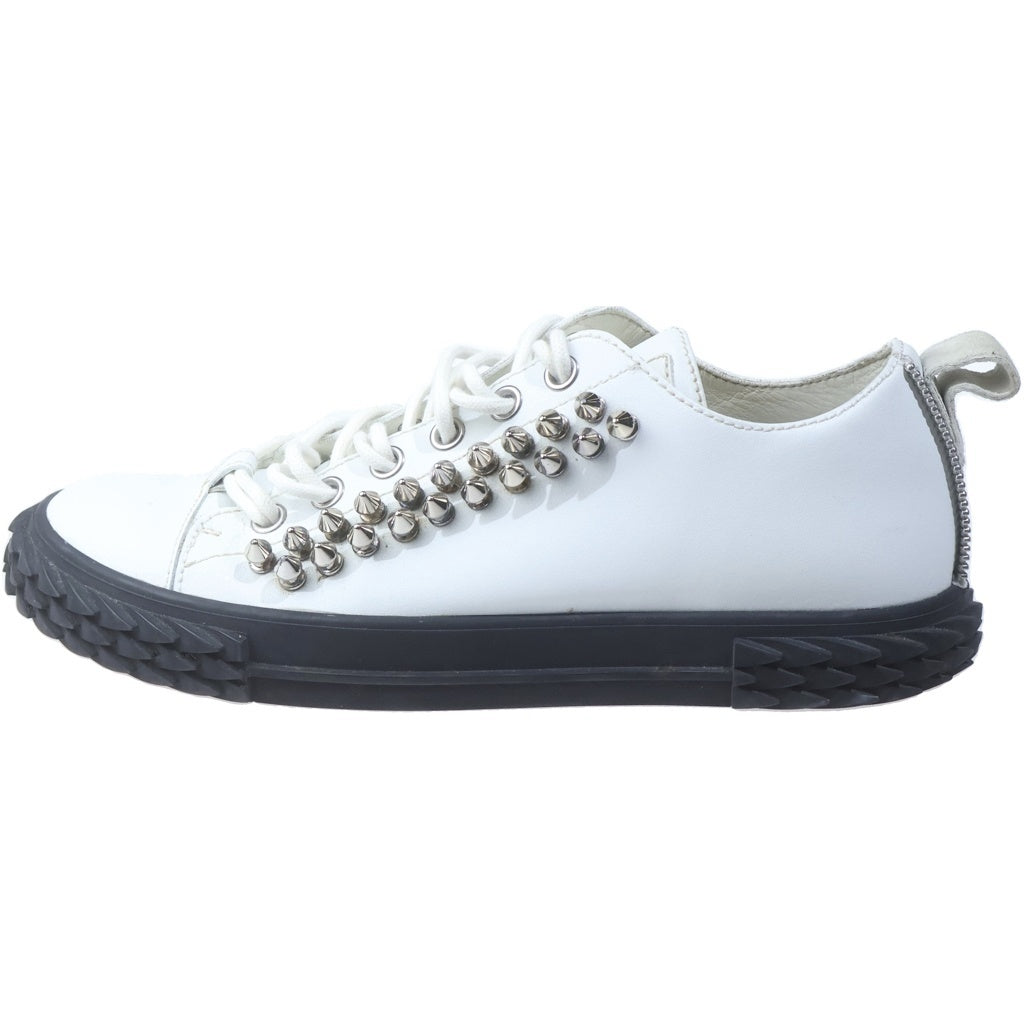 GIUSEPPE ZANOTTI(ジュゼッペ ザノッティ) スパイクスタッズ レザー レースアップ ローカットシューズ スニーカー ホワイト