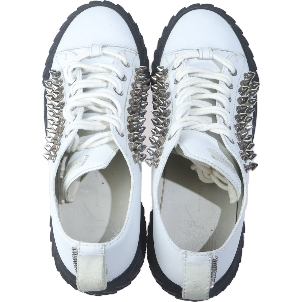 GIUSEPPE ZANOTTI(ジュゼッペ ザノッティ) スパイクスタッズ レザー レースアップ ローカットシューズ スニーカー ホワイト