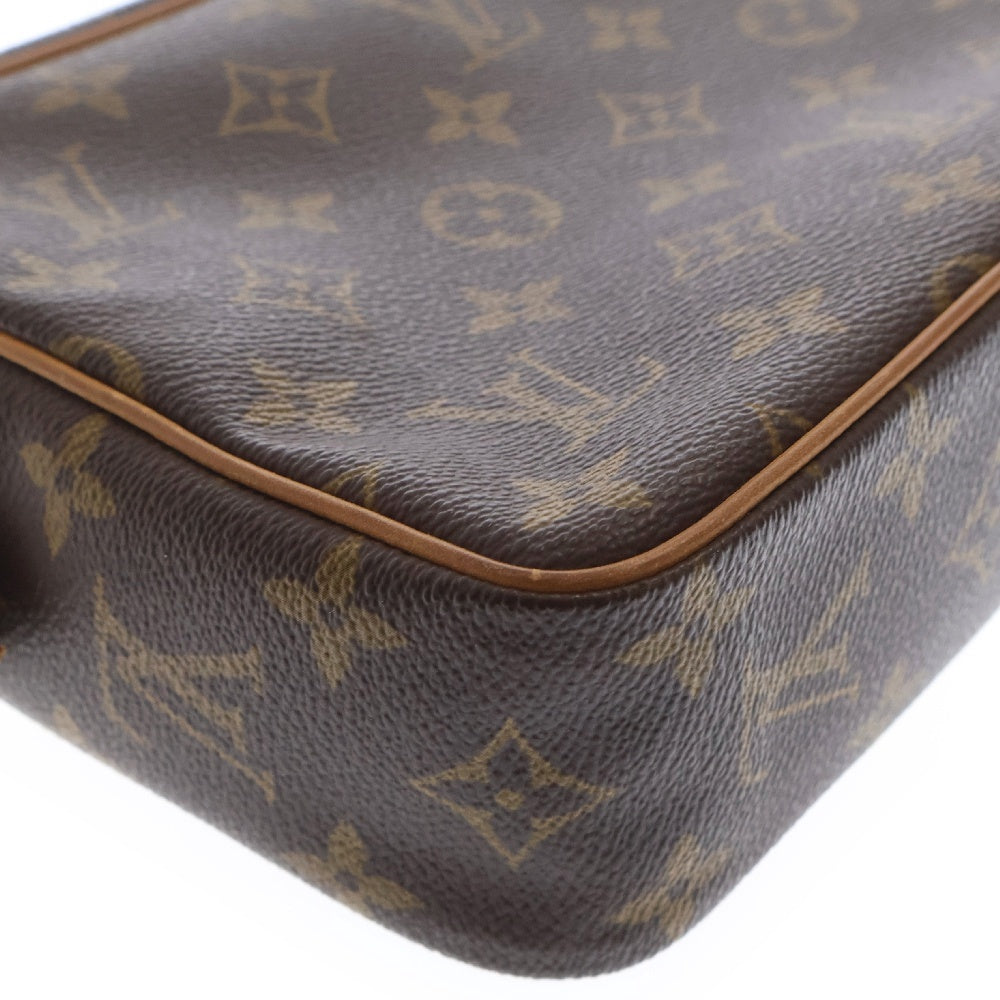 LOUIS VUITTON(ルイヴィトン) モノグラム コンピエーニュ23 レザークラッチバッグ ブラウン M51847