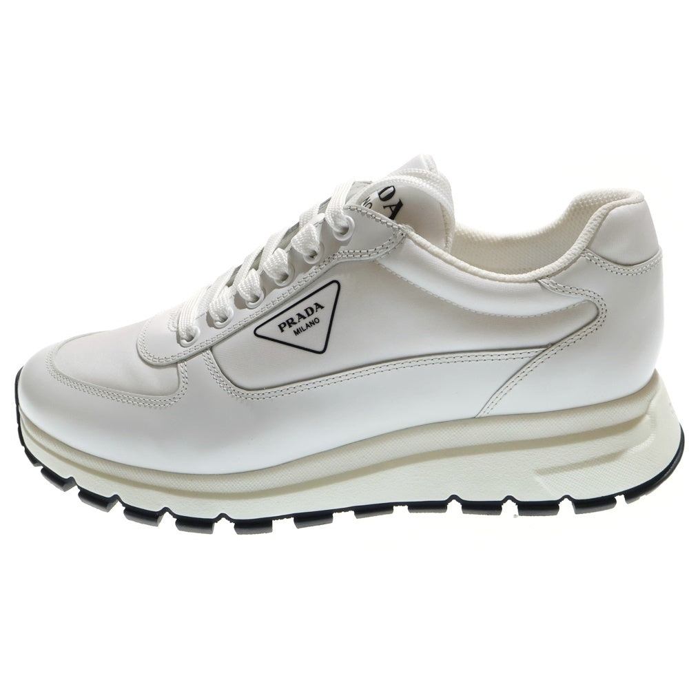 PRADA(プラダ) RE-NYLON リナイロン トライアングルロゴプリント レザー レースアップ ローカットシューズ スニーカー ホワイト 2EG406