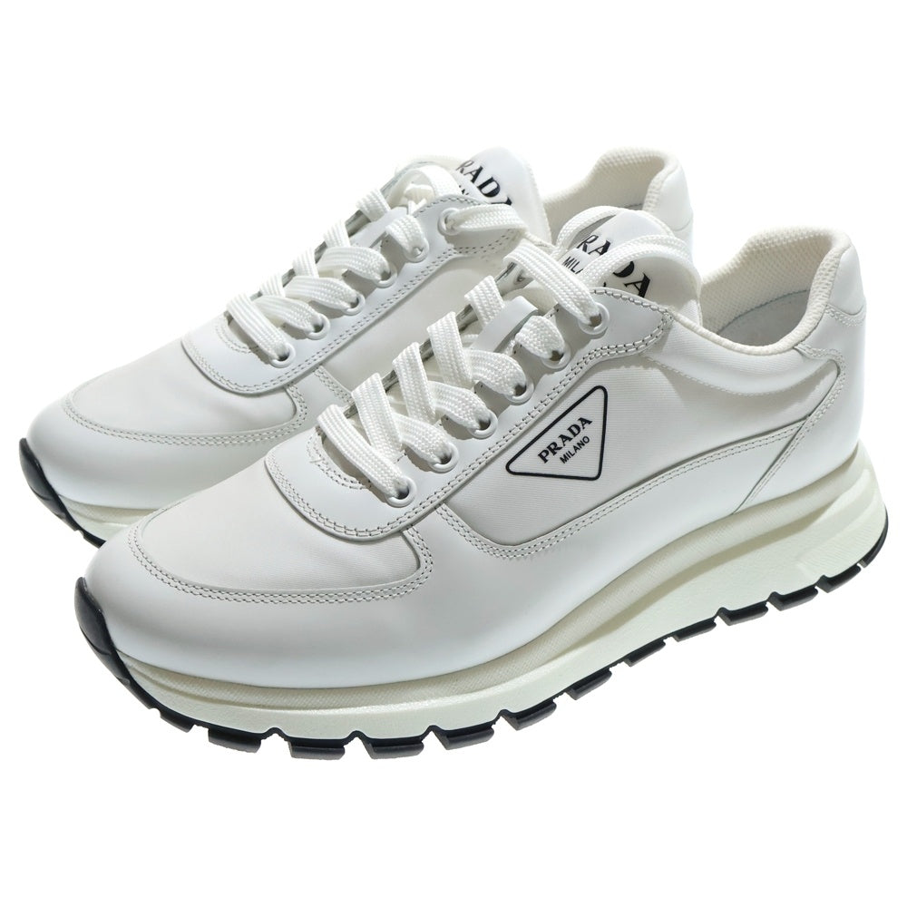 PRADA(プラダ) RE-NYLON リナイロン トライアングルロゴプリント レザー レースアップ ローカットシューズ スニーカー ホワイト 2EG406