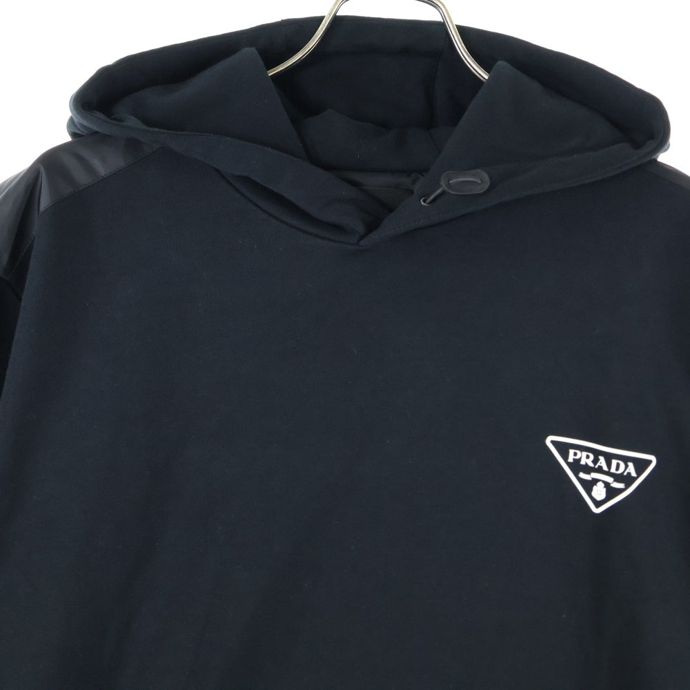 PRADA(プラダ) 25SS ナイロン切り替え トライアングルロゴ ラバー