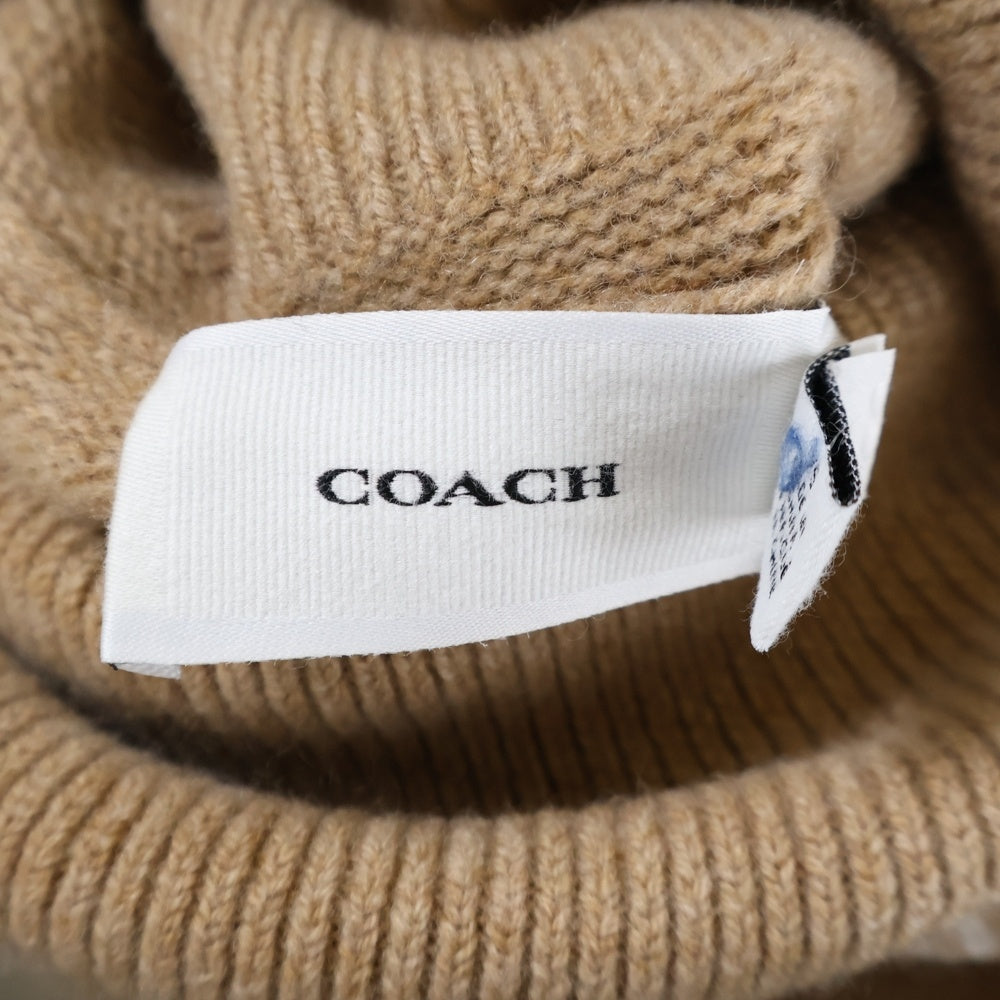 COACH(コーチ) ロゴハイネックニット アイボリー×ブラウン
