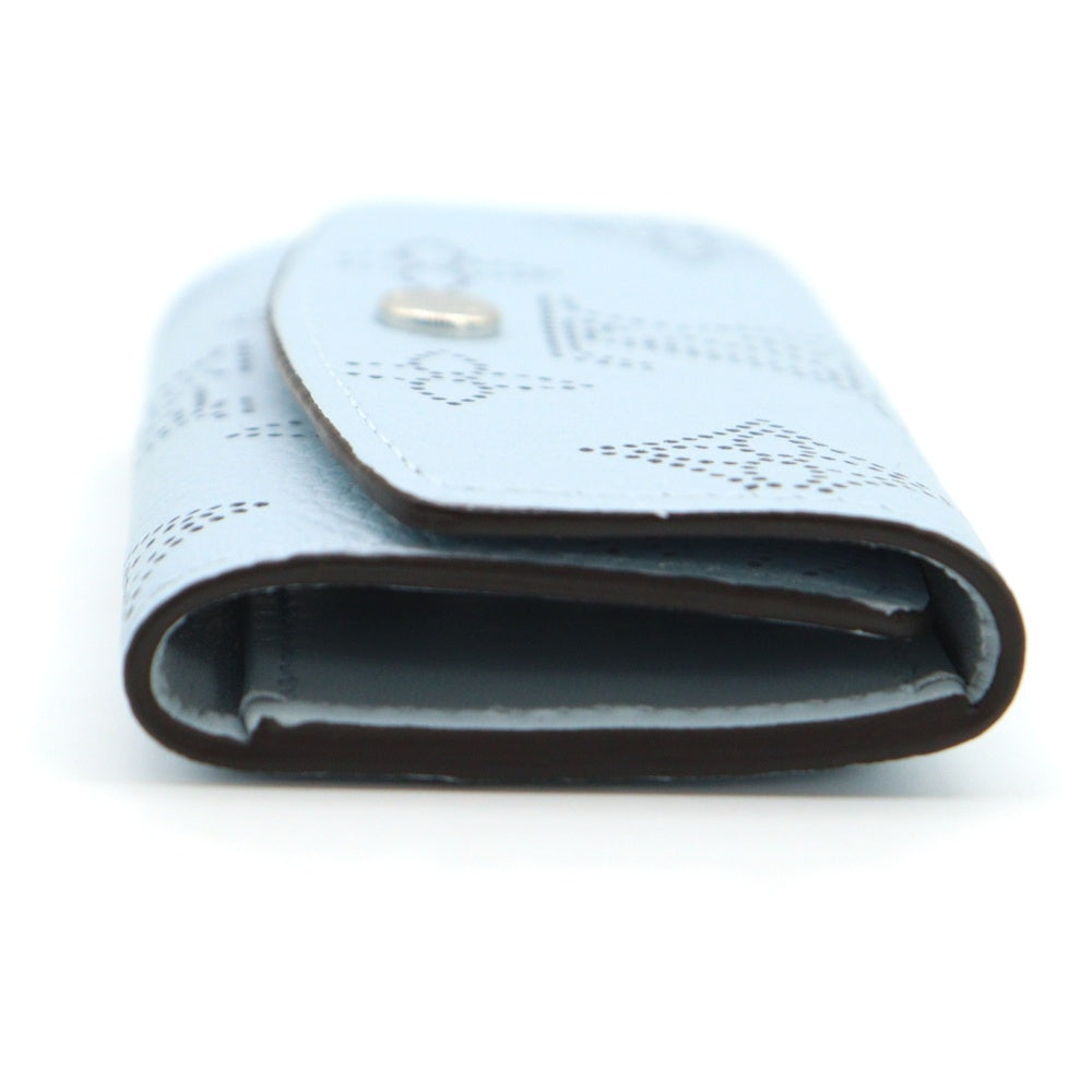 LOUIS VUITTON(ルイヴィトン) モノグラム マヒナ ミュルティクレ4 キーホルダー キーリング バッグチャーム ライトブルー ミネラルブルー レザー M83504 シルバー金具 レディース