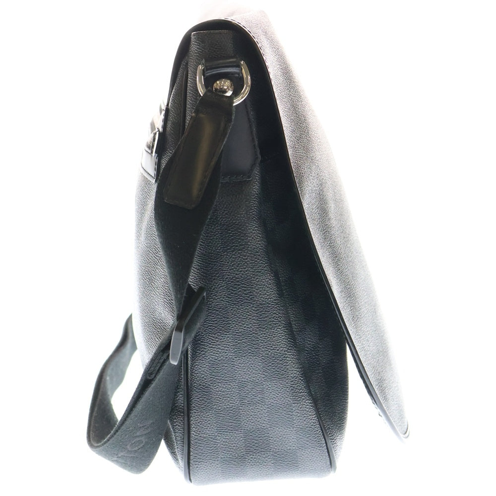 LOUIS VUITTON(ルイヴィトン) ダミエグラフィット ディストリクトGM