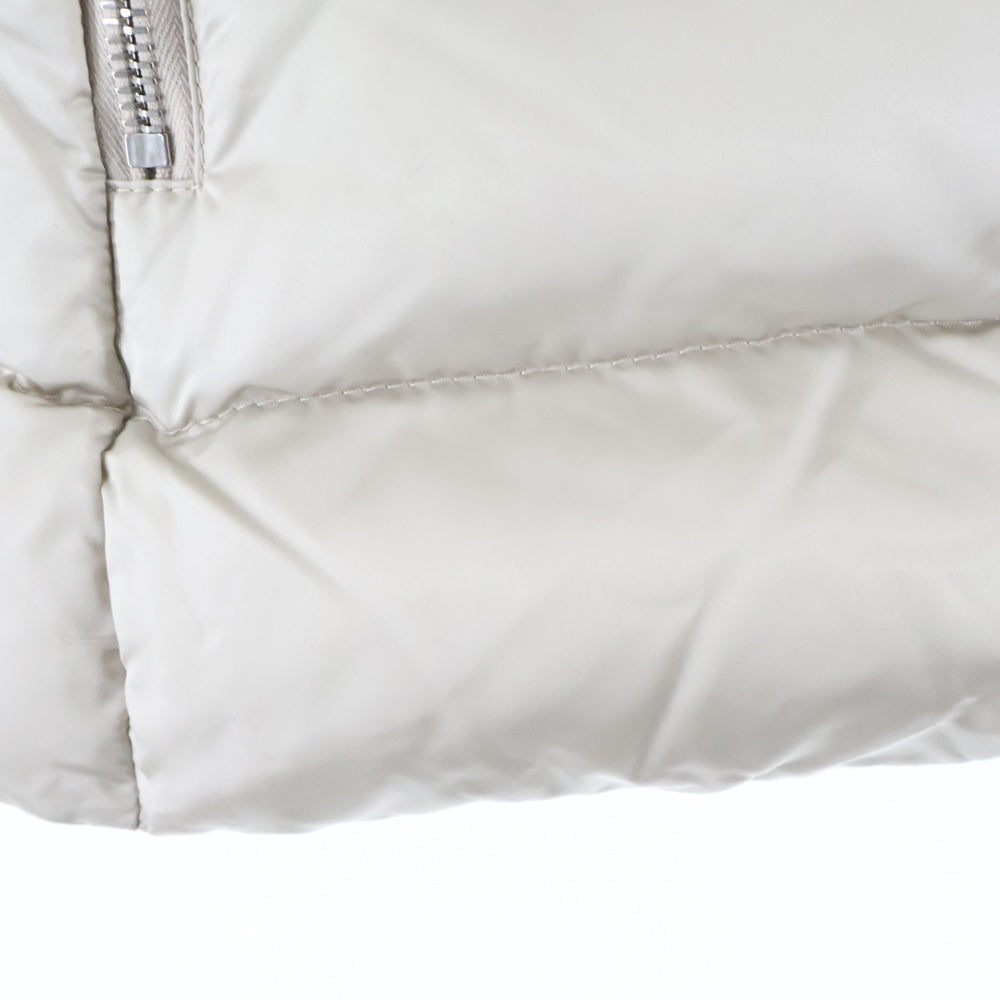 MONCLER(モンクレール) 22AW CUPIDONE キュピドン ワッペンロゴ ファー フーデッド ジップアップ ダウン ロング ジャケット コート アイボリー レディース H20931A00135 59685