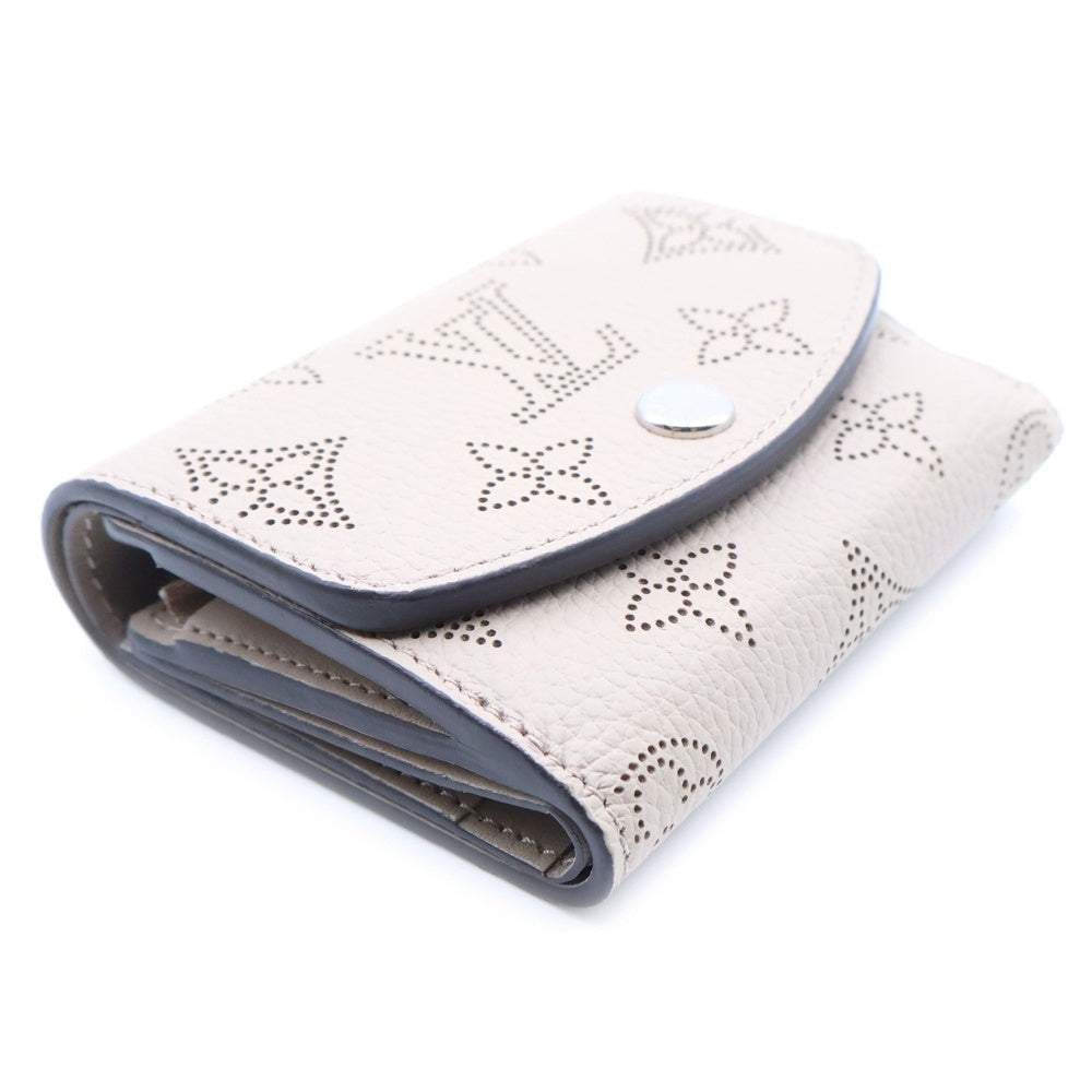 LOUIS VUITTON(ルイヴィトン) モノグラムマヒナ ポルトフォイユ・イリス コンパクトウォレット 三つ折り財布 ベージュ レザー XS M82437 シルバー金具
