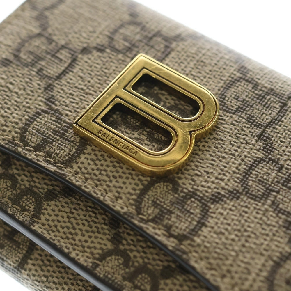 GUCCI(グッチ) バレンシアガコラボ ハッカープロジェクト コンパクトウォレット 三つ折り財布 ベージュ PVC 681700ゴールド金具
