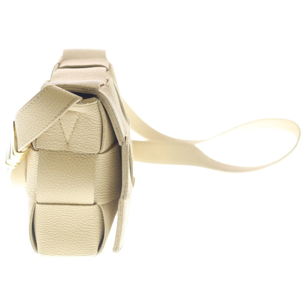 BOTTEGA VENETA(ボッテガヴェネタ) カセット ショルダーバッグ ミニバッグ アイボリー ベージュ レザー ゴールド金具 レディース