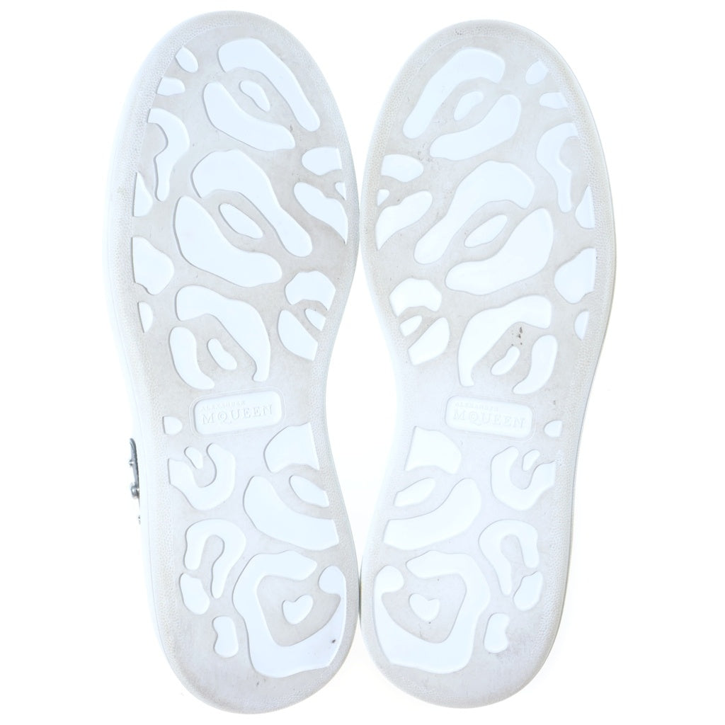 Alexander McQueen(アレキサンダーマックイーン) オーバーサイズ スタッズ プラットフォーム レザー ローカットシューズ スニーカー ホワイト/ブラック 485246