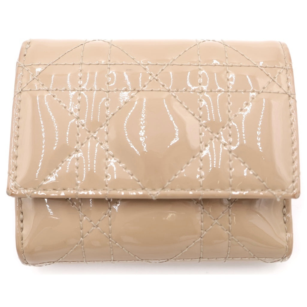 Christian Dior(クリスチャンディオール) レディディオール カナージュ ロータス コンパクトウォレット 三つ折り財布 ブラウンベージュ パテントレザー ゴールド金具 レディース
