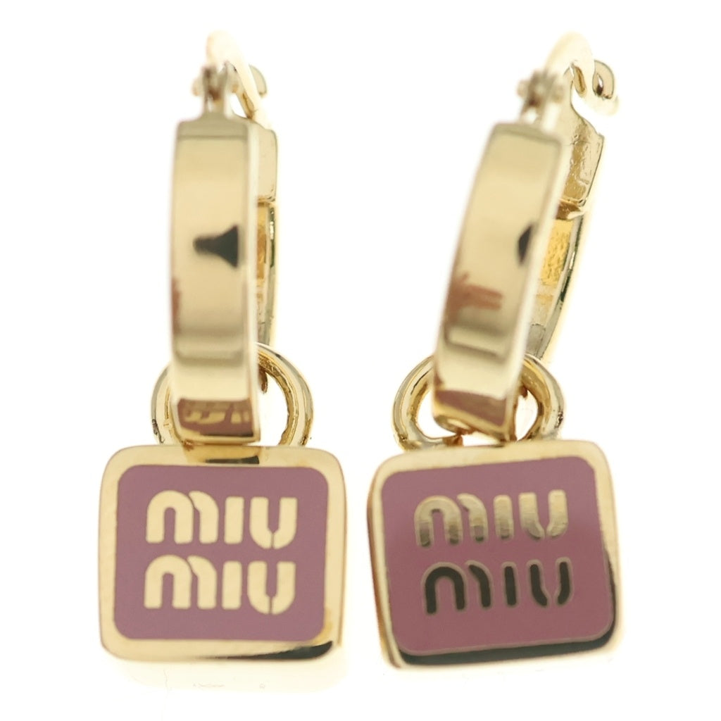 miumiu(ミュウミュウ) ロゴ スクエア フープ ピアス ピンク×ゴールド GP レディース