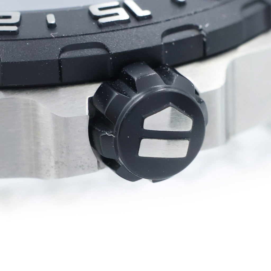 TAG HEUER(タグホイヤー) フォーミュラ1 デイト 黒文字盤 SS/QZ ステンレス クォーツ 電池式 腕時計 WAZ1110